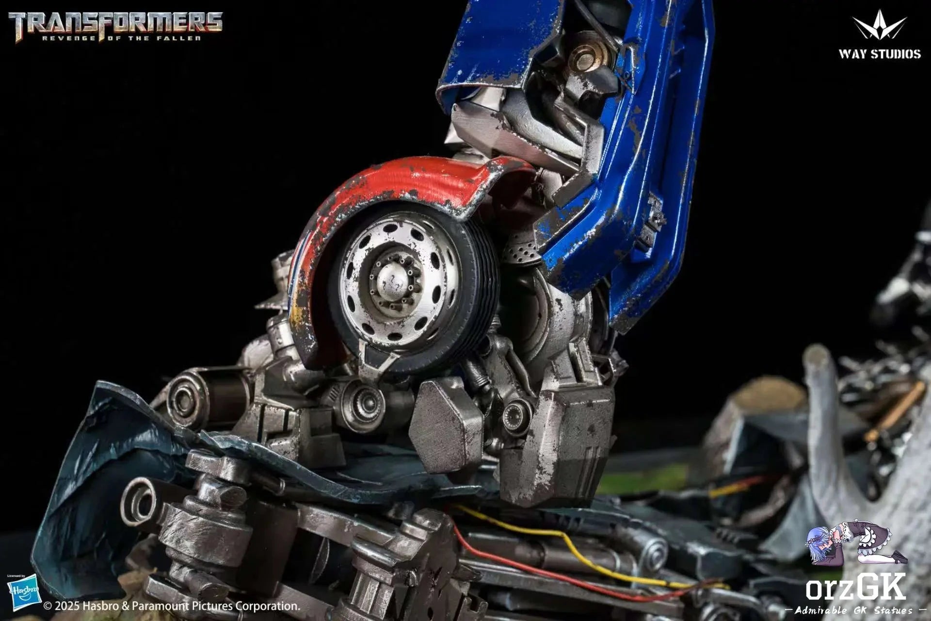 WAY Studio: Transformers – Revenge of the Fallen Optimus Prime vs Megatron Scene Statue (Licensed Collectible) (Pre-Order) WAY Studio