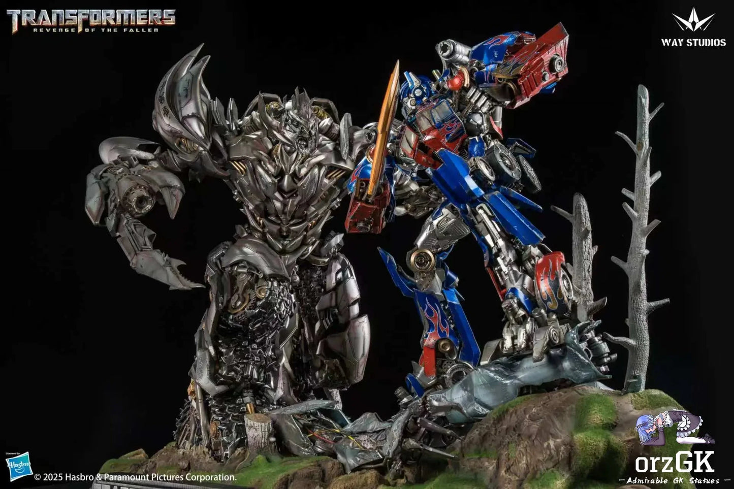 WAY Studio: Transformers – Revenge of the Fallen Optimus Prime vs Megatron Scene Statue (Licensed Collectible) (Pre-Order) WAY Studio