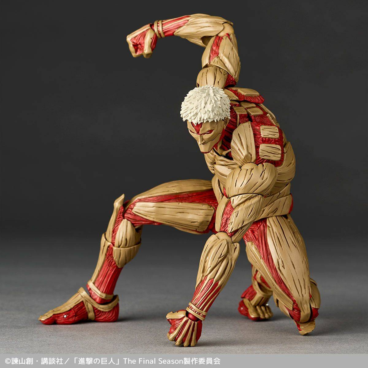 [Kaiyodo] Amazing Yamaguchi / Revoltech: Attack on Titan - Armored Titan (Limited + Bonus) (Reissue) (Pre-Order)