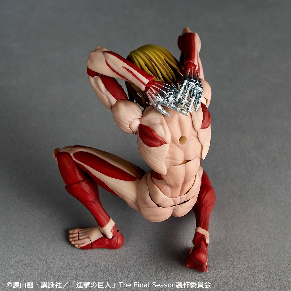 [Kaiyodo] Amazing Yamaguchi / Revoltech: Attack on Titan - Female Titan (Limited + Bonus) (Reissue) (Pre-Order)