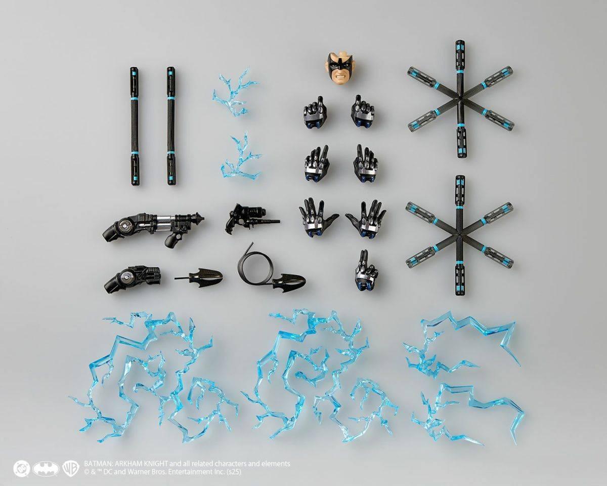 [Kaiyodo] Amazing Yamaguchi / Revoltech: Batman - Nightwing (Limited Edition) (Pre-Order) Kaiyodo