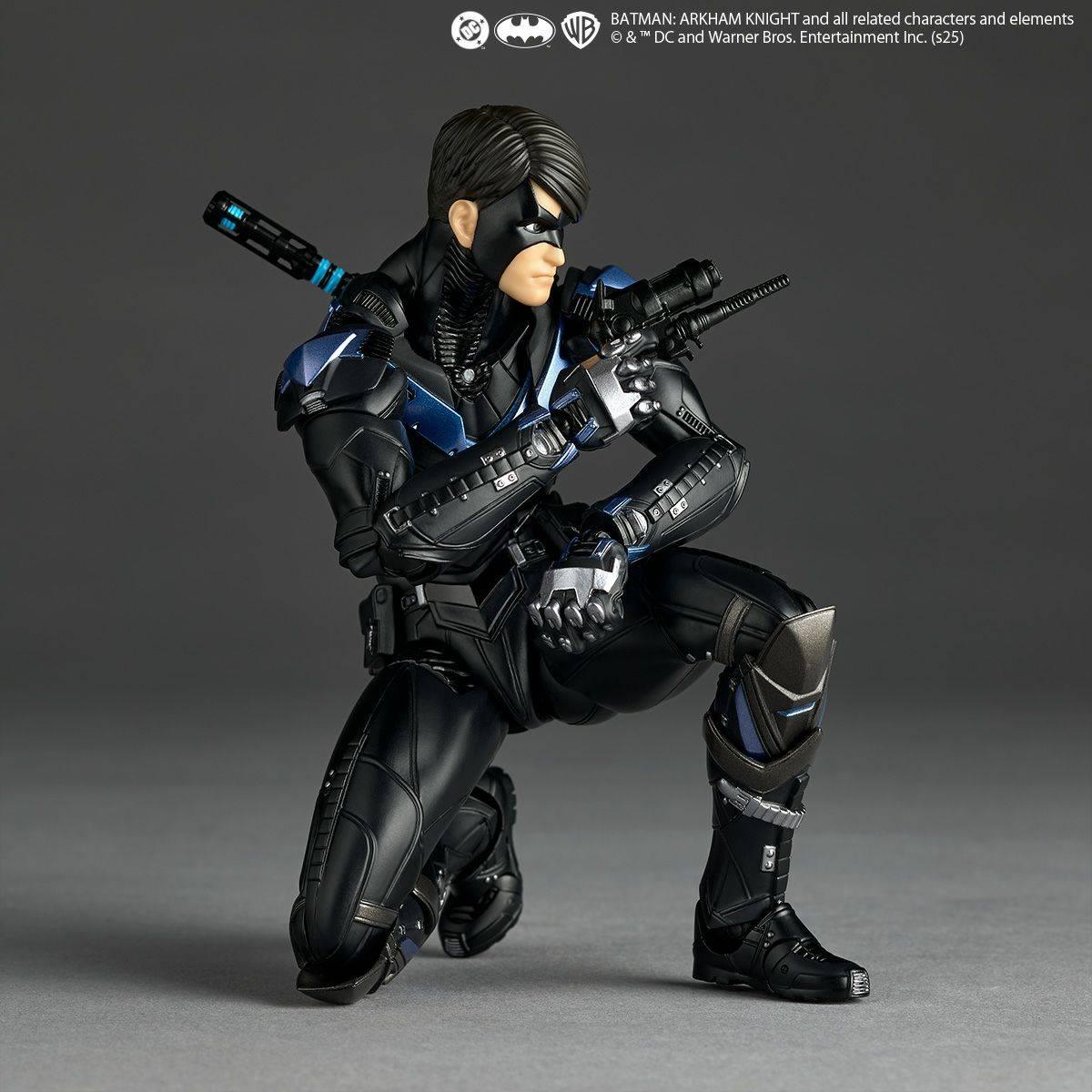 [Kaiyodo] Amazing Yamaguchi / Revoltech: Batman - Nightwing (Limited Edition) (Pre-Order) Kaiyodo