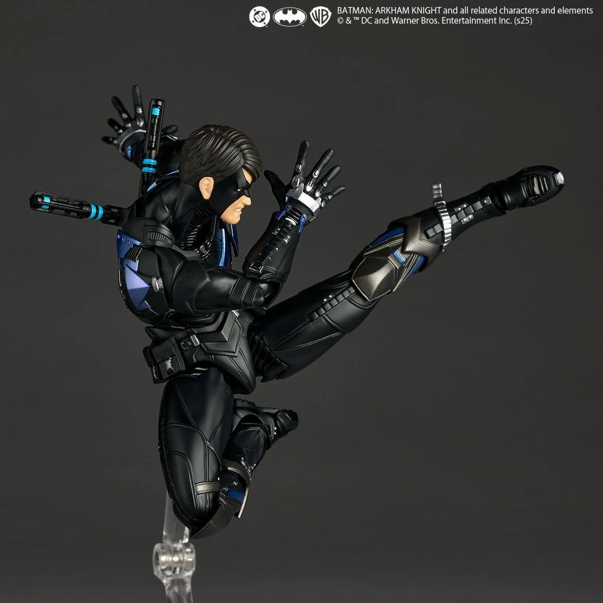 [Kaiyodo] Amazing Yamaguchi / Revoltech: Batman - Nightwing (Limited Edition) (Pre-Order) Kaiyodo