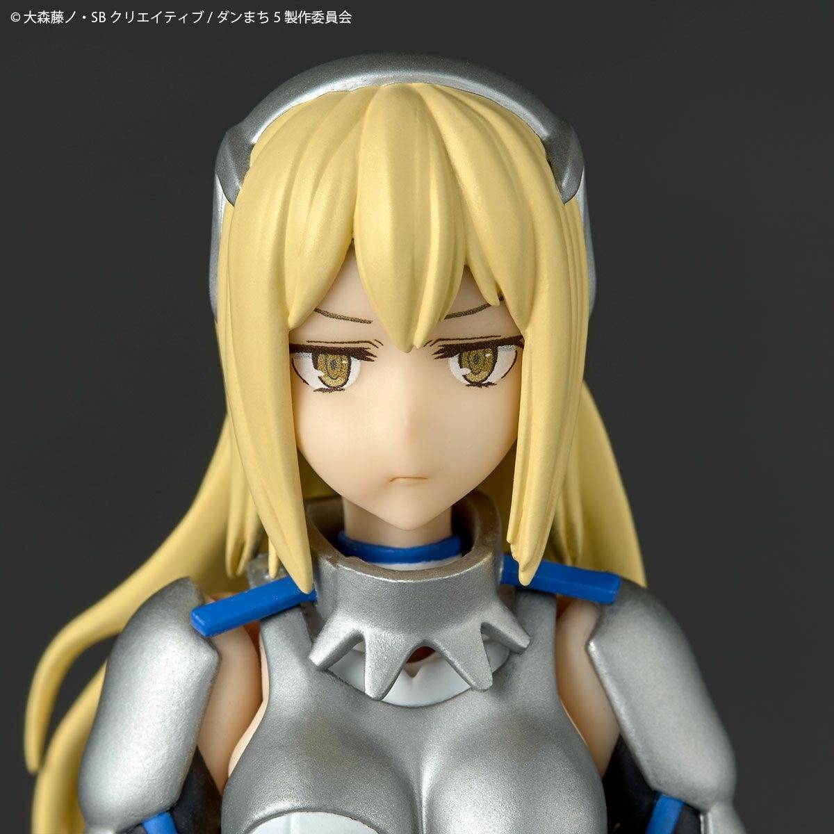 [Kaiyodo] Amazing Yamaguchi / Revoltech: Is It Wrong to Try to Pick Up Girls in a Dungeon - Ais Wallenstein (Limited Edition) (Pre-Order)