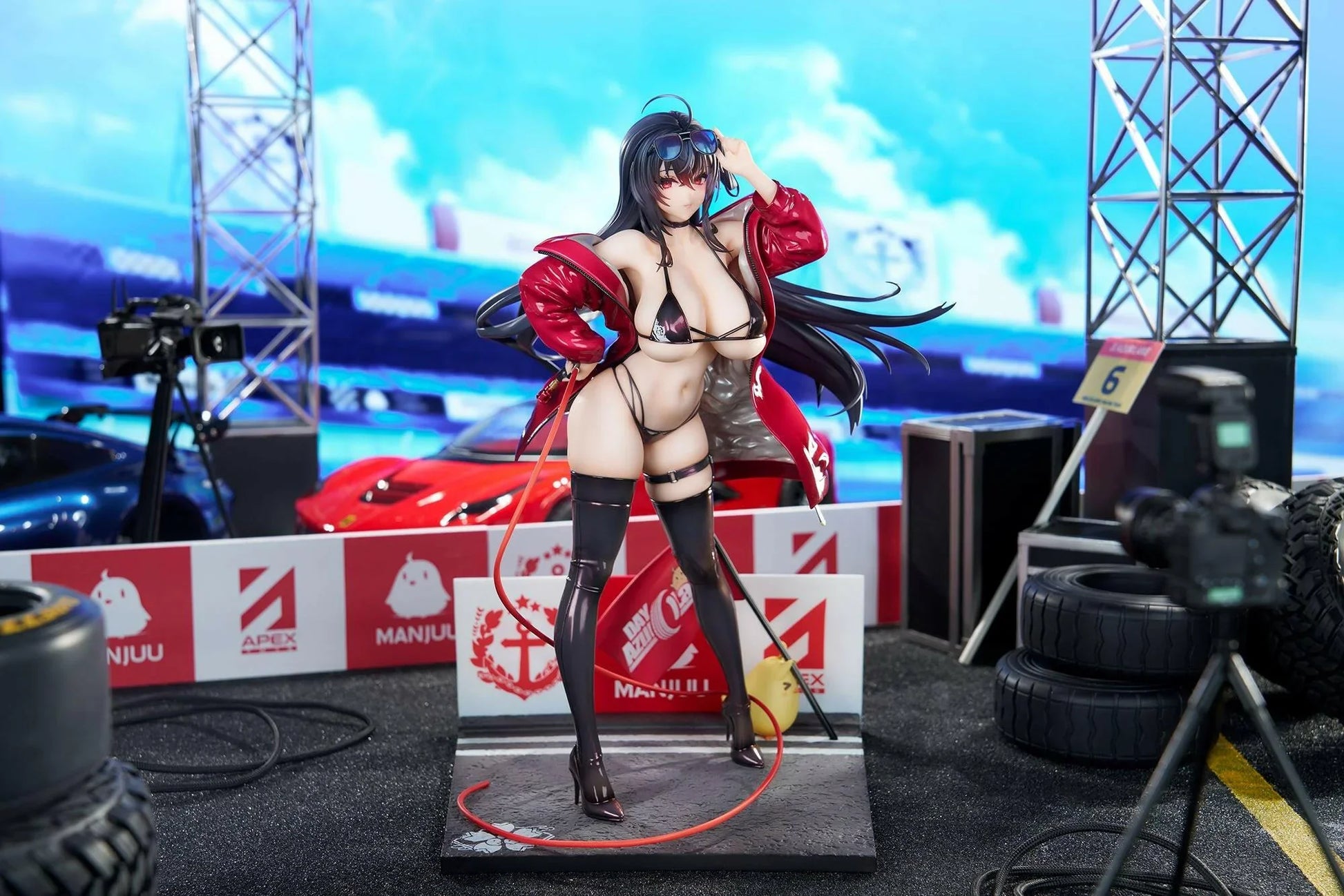 [APEX] Azur Lane: Taihou - Enraptured Companion Ver. (With Bonus) 1/7 (Pre-Order) - AnisoftPH