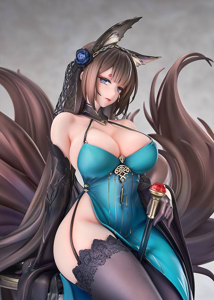 Azur Lane – Amagi (Throne of Fallen Petals Ver.) 1/7 Scale Figure [Good Smile Arts Shanghai] (Pre-Order) Good Smile Arts Shanghai