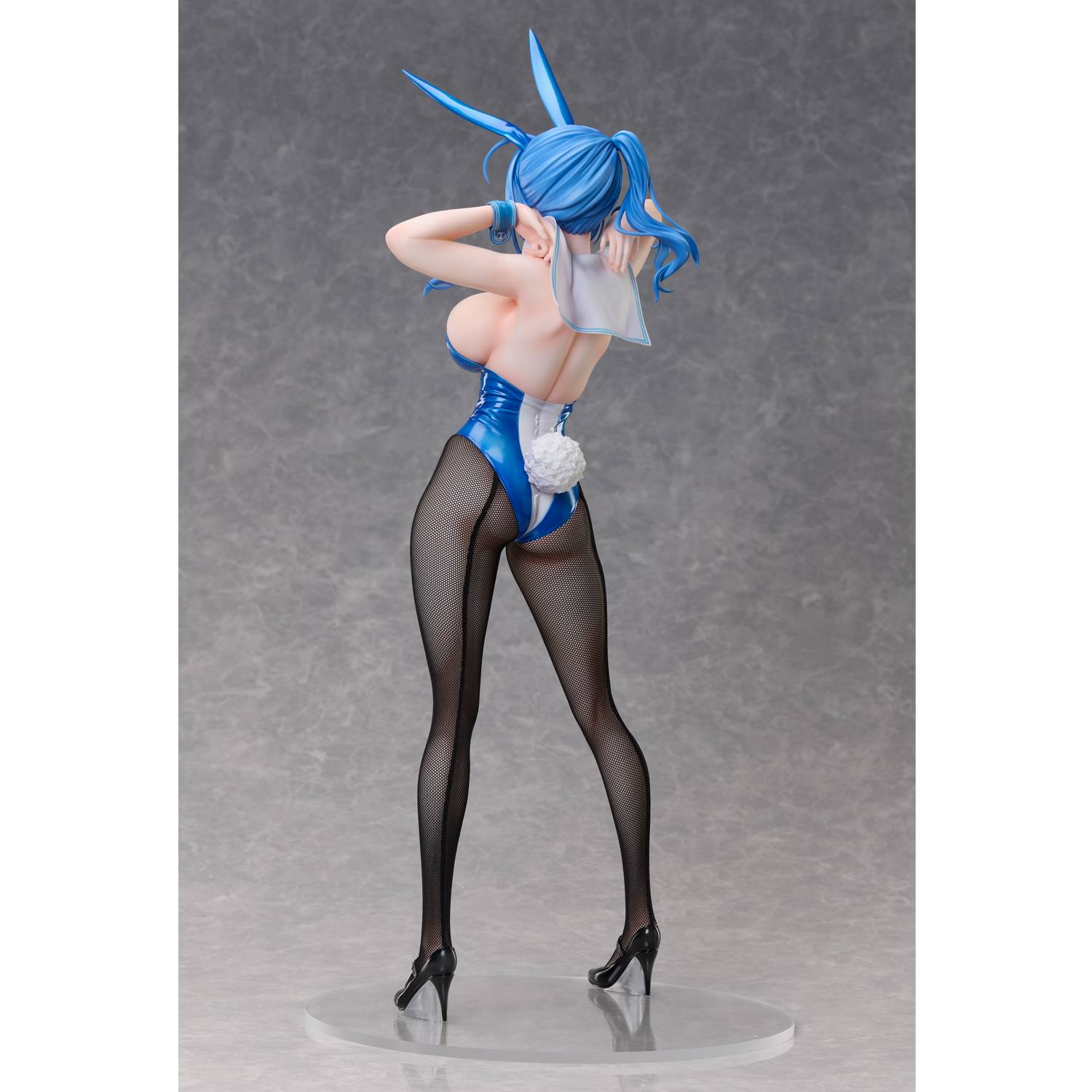 St. Louis Bunny Ver. figure detailed bunny outfit