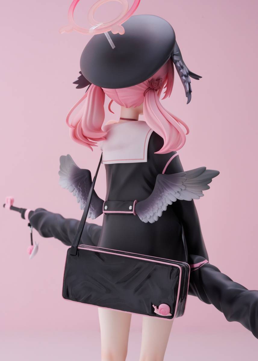 Blue Archive: Koharu 1/7 Scale Figure by Amakuni (Pre-Order) Amakuni