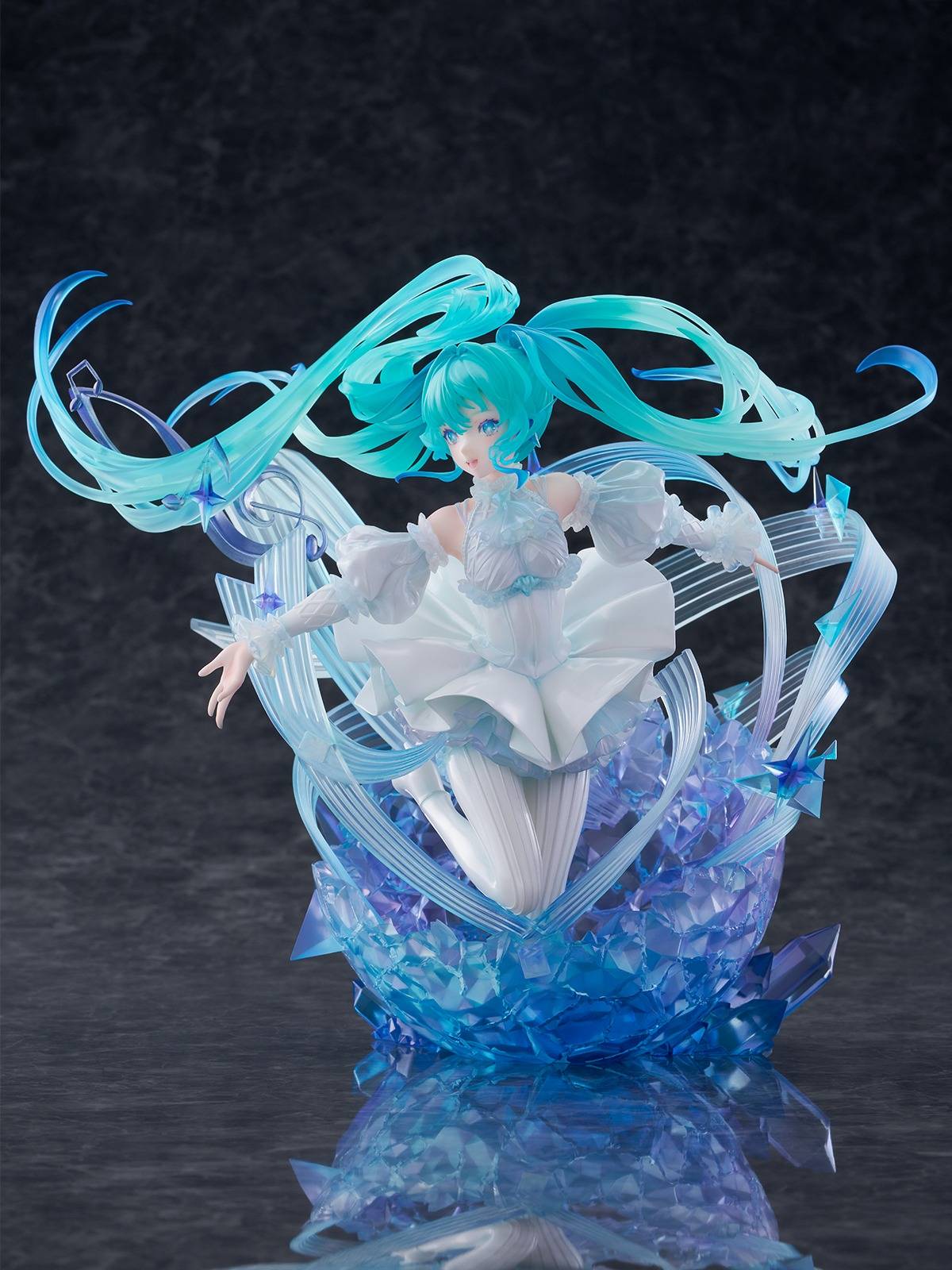 [Shibuya Scramble] Character Vocal Series 01: Hatsune Miku (Crystal Dress Ver.) 1/7 (Pre-Order)