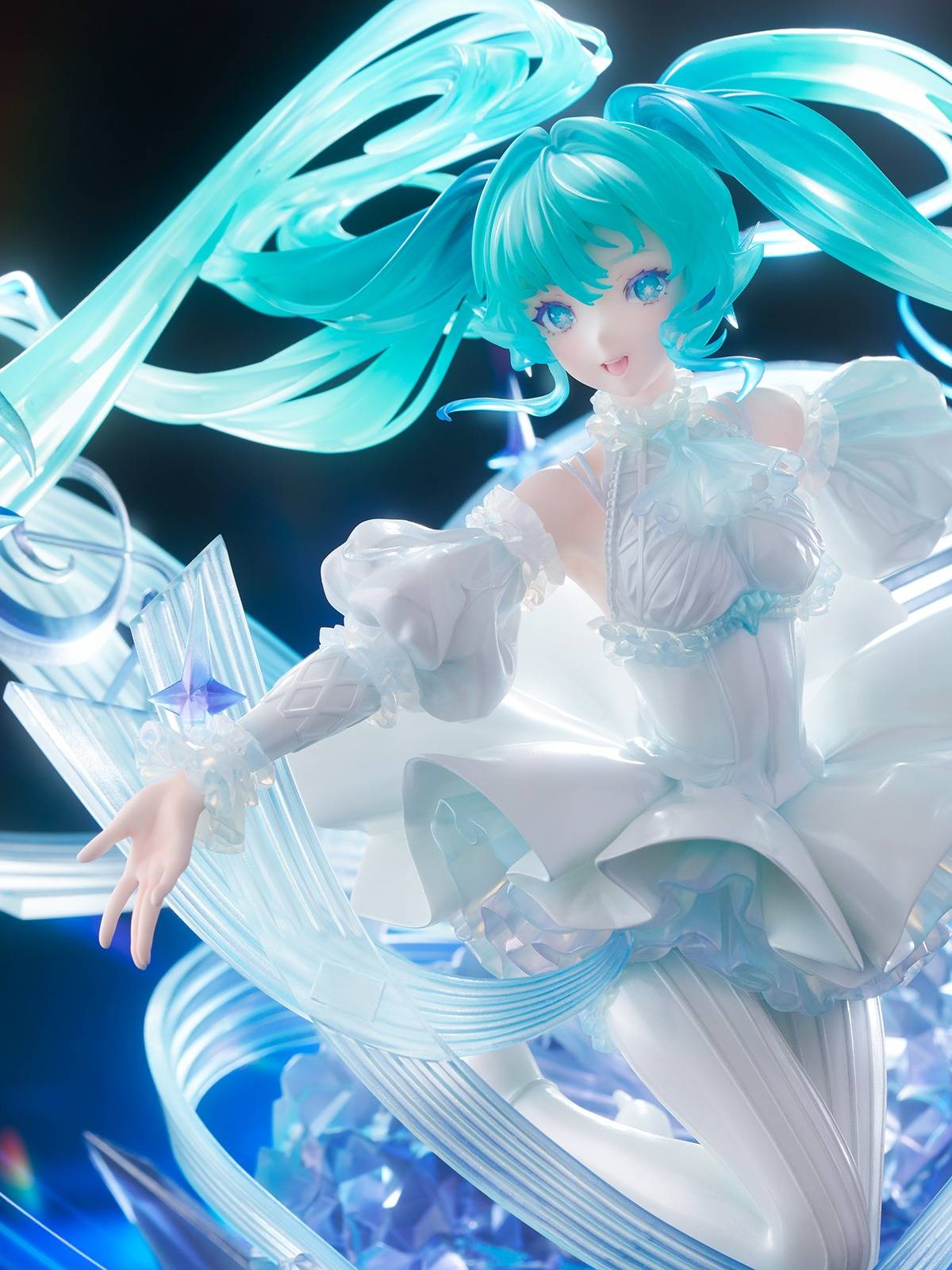 [Shibuya Scramble] Character Vocal Series 01: Hatsune Miku (Crystal Dress Ver.) 1/7 (Pre-Order)