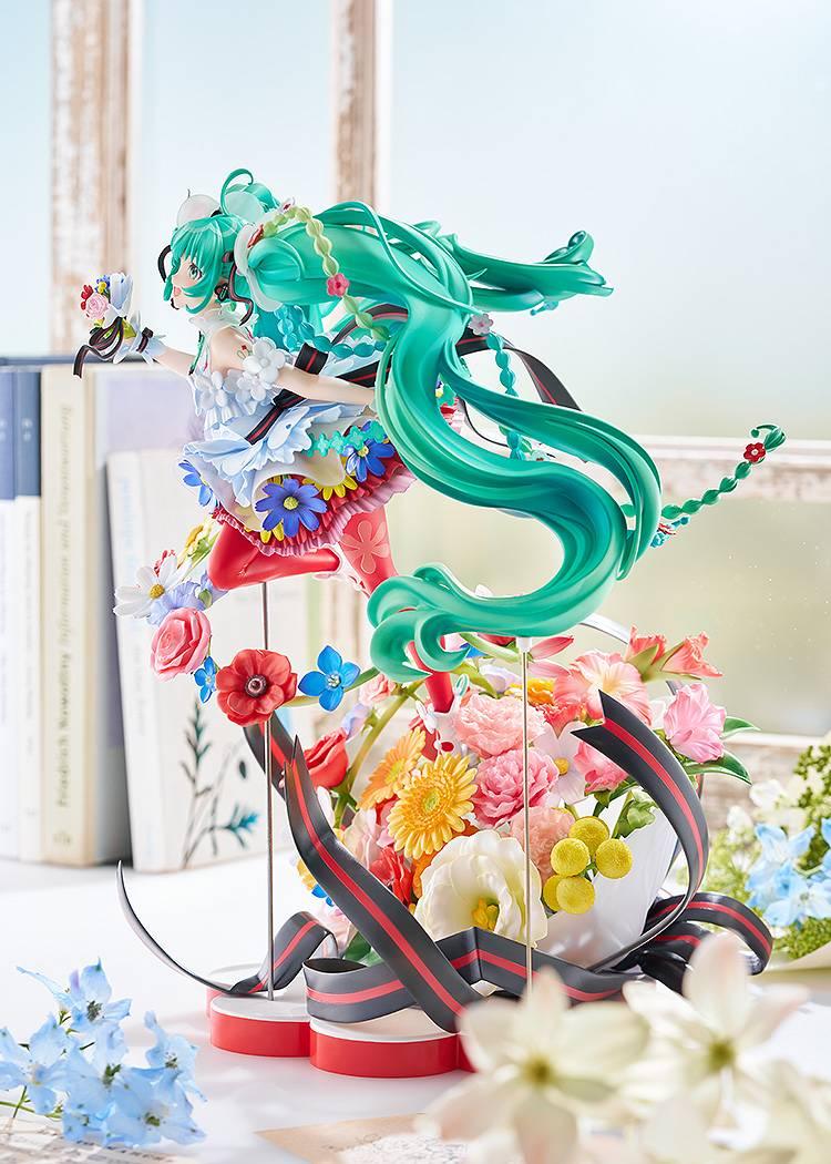 [Good Smile Company] Character Vocal Series 01: Hatsune Miku - Japan Live Tour 2025 -BLOOMING- Ver. 1/7 (Pre-order) Good Smile Company