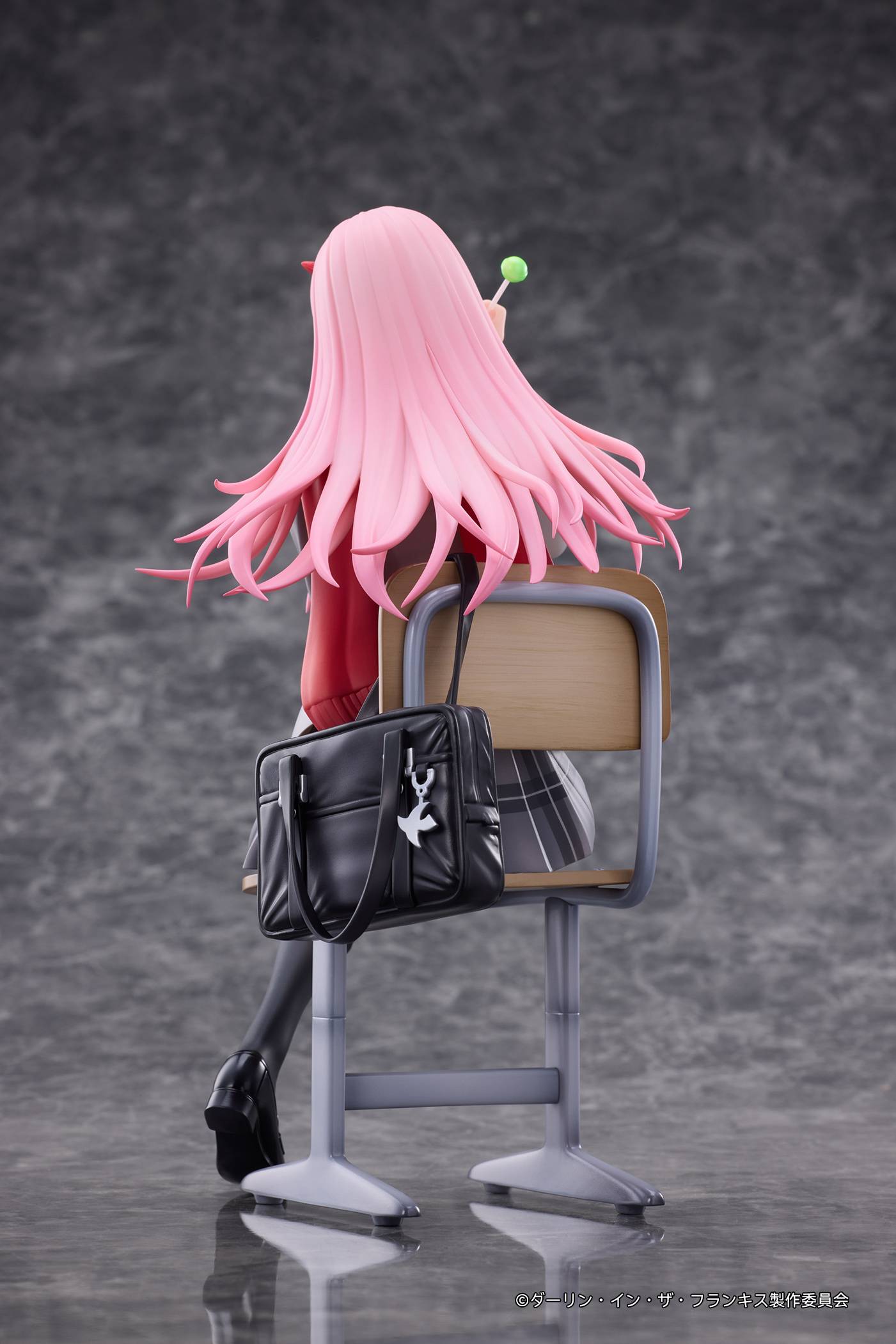 Darling in the Franxx – Zero Two 1/6 Scale Figure [Hanabee] (Pre-Order) Hanabee