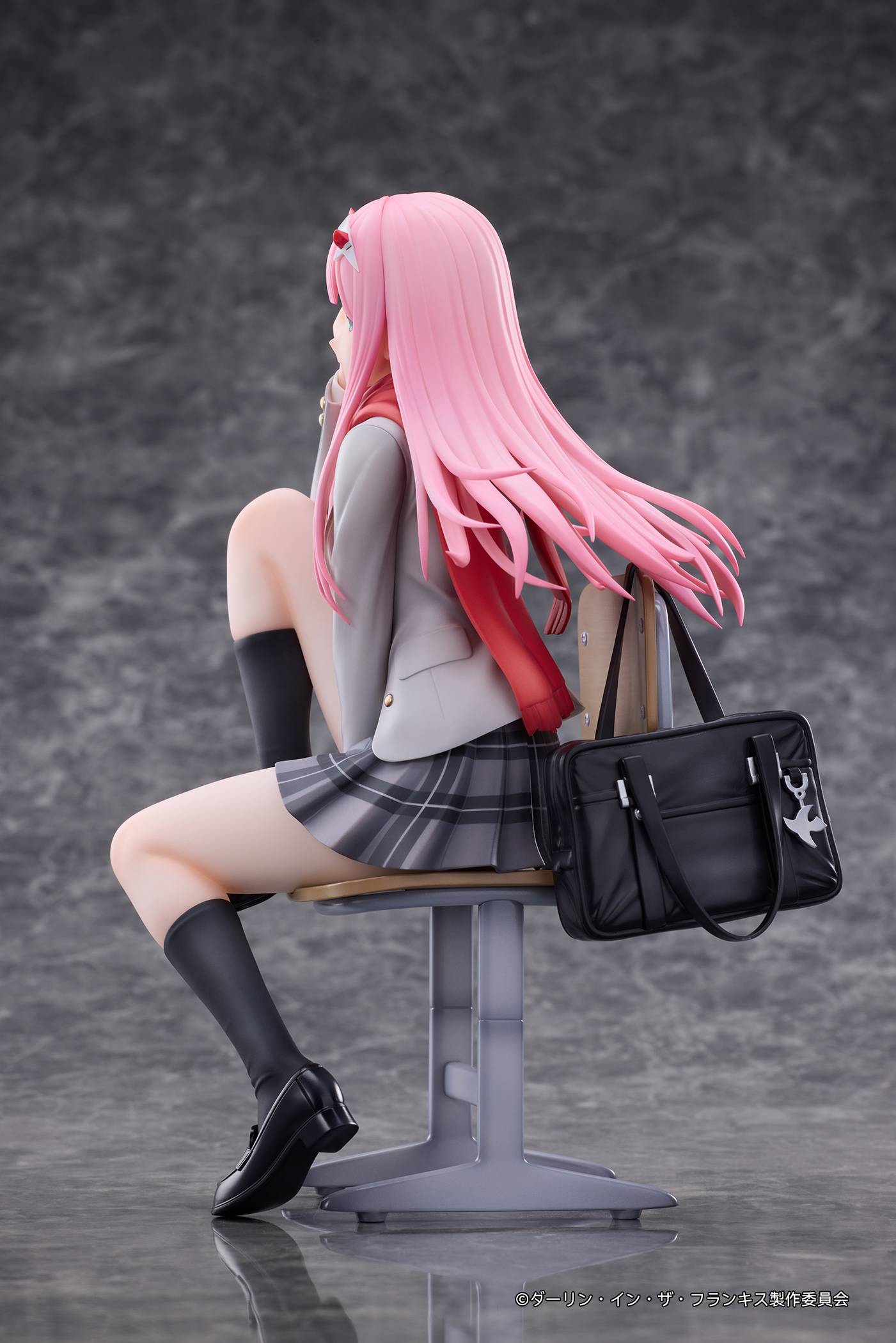 Darling in the Franxx – Zero Two 1/6 Scale Figure [Hanabee] (Pre-Order) Hanabee