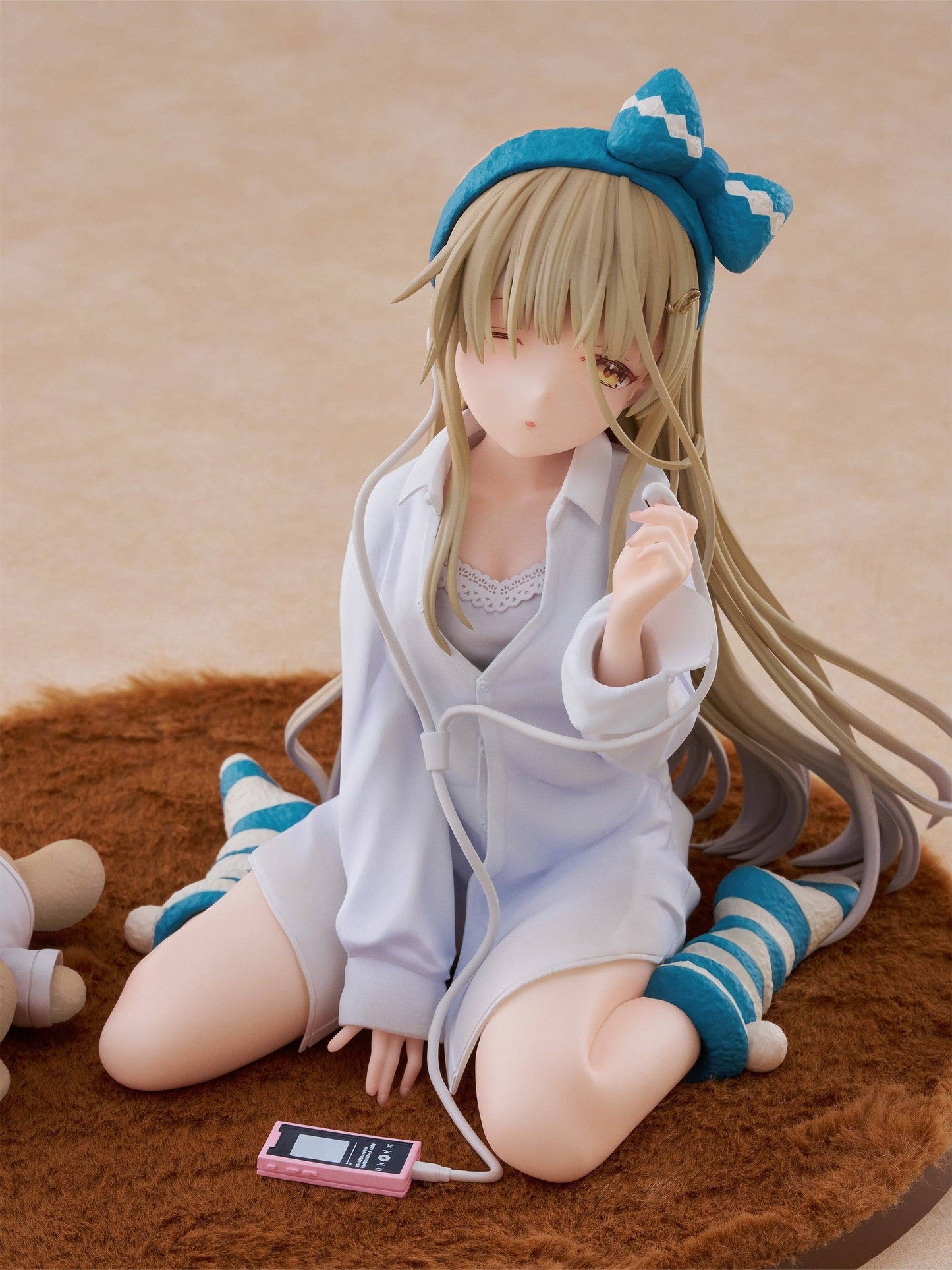 F:NEX: The Angel Next Door Spoils Me Rotten - Mahiru Shiina 1/7 (Relaxed Ver.) [FuRyu]