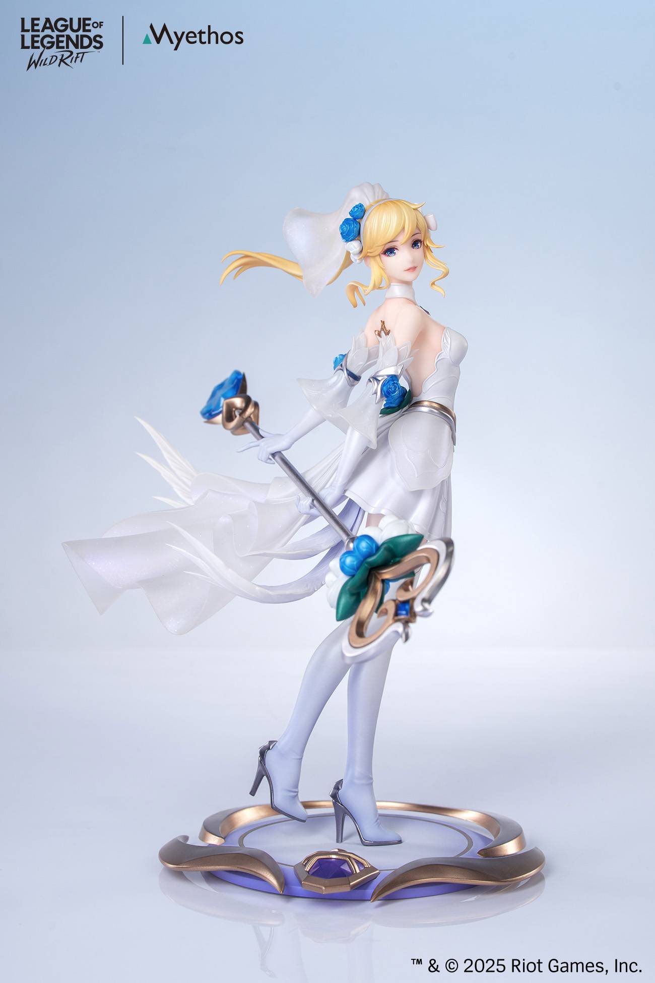 League of Legends: Lux Crystal Rose Ver. 1/8 Scale Figure by Myethos (Gift+) (Pre-Order) Myethos