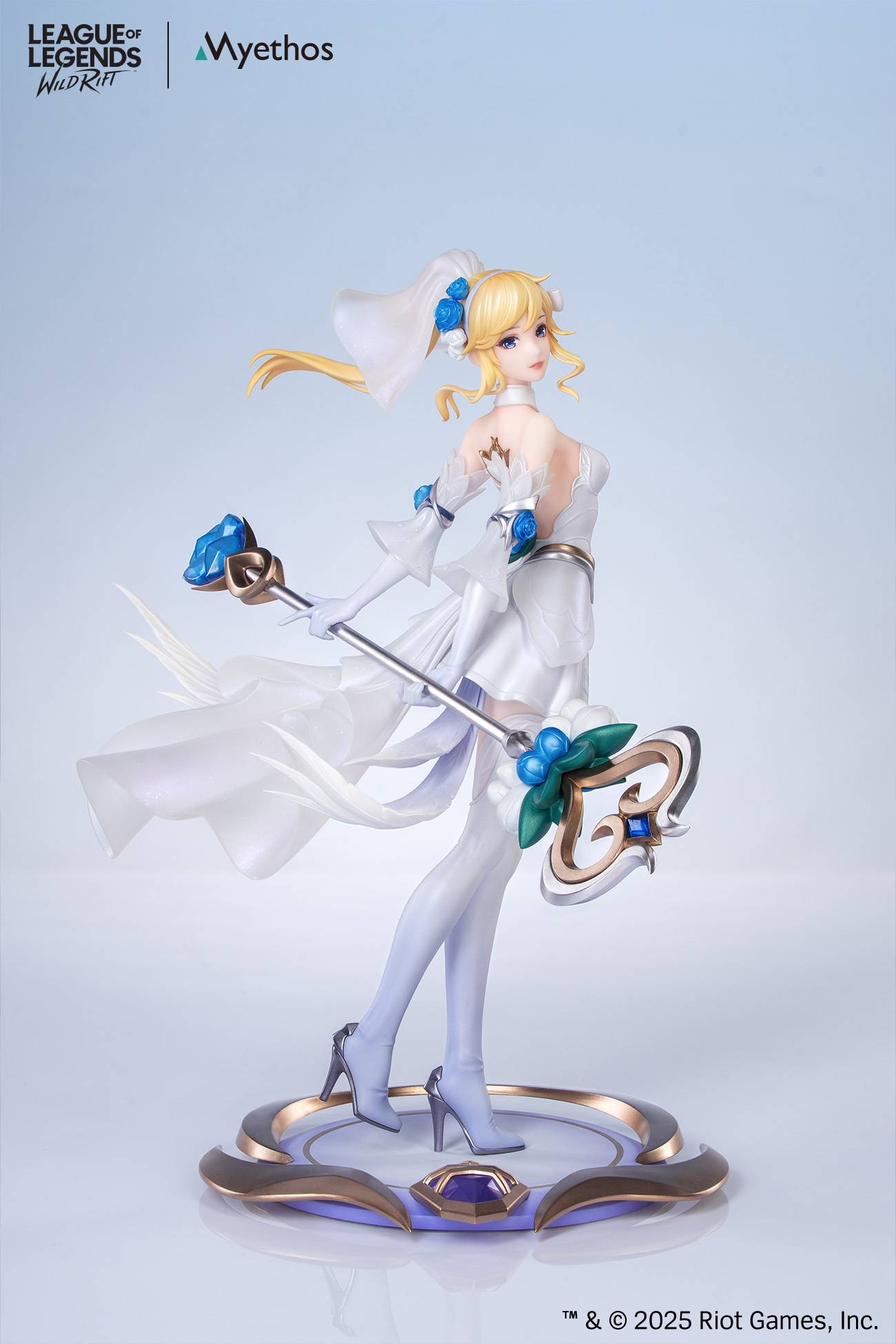 League of Legends: Lux Crystal Rose Ver. 1/8 Scale Figure by Myethos (Gift+) (Pre-Order) Myethos