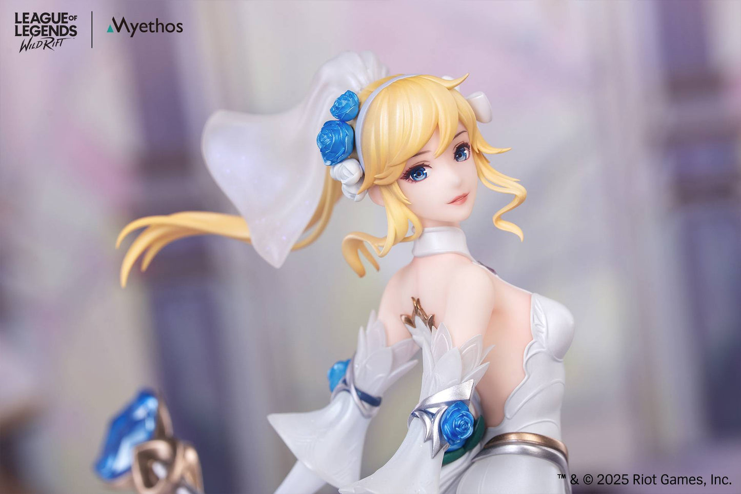 League of Legends: Lux Crystal Rose Ver. 1/8 Scale Figure by Myethos (Gift+) (Pre-Order) Myethos
