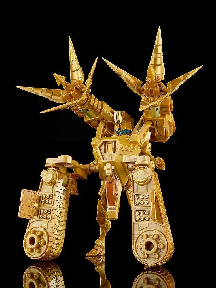 [Good Smile Company] MODEROID: Gridman Universe - Full Power Gridman (Gold Ver.) (Limited Edition) (Pre-Order) - AnisoftPH