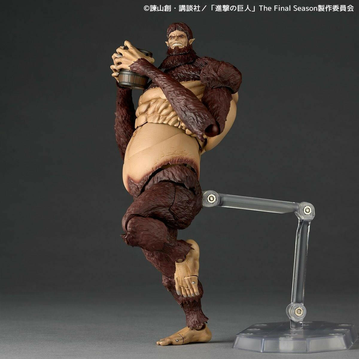 [Kaiyodo] Amazing Yamaguchi / Revoltech: Attack on Titan - Beast Titan (Pre-Order) - AnisoftPH
