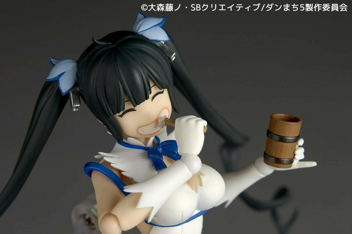 [Kaiyodo] Amazing Yamaguchi / Revoltech: Is It Wrong to Try to Pick Up Girls in a Dungeon? - Hestia (Limited + Bonus) (Pre-Order) - AnisoftPH