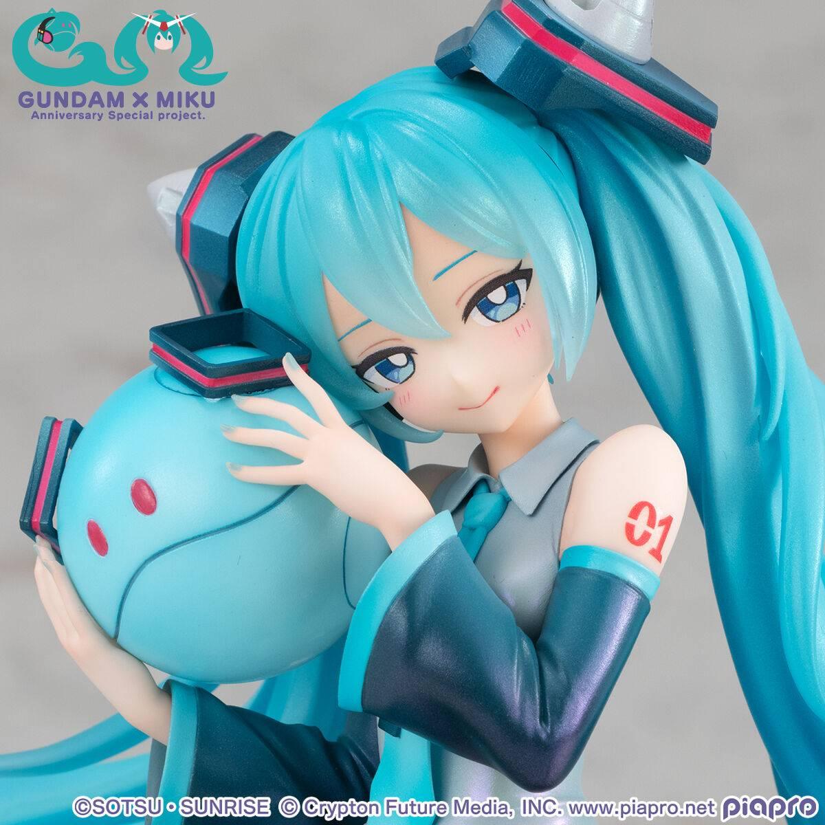 [MegaHouse] Lucrea Series: Gundam x Hatsune Miku - Mobile Suit Gundam 00 Ver. (Limited Edition) (Pre-Order) MegaHouse