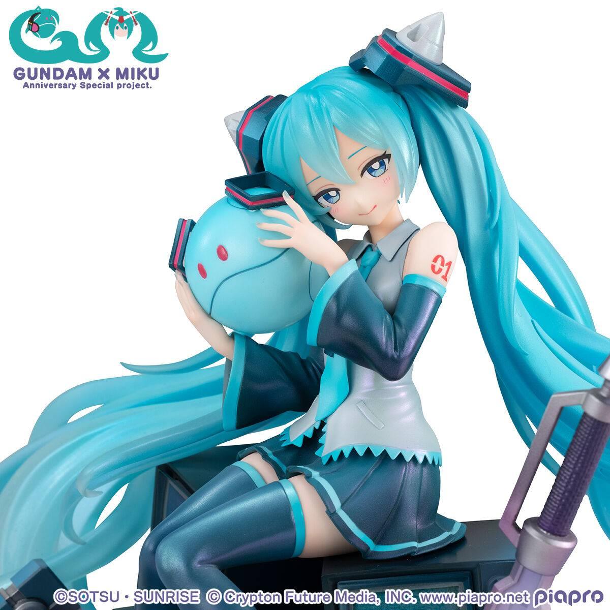 [MegaHouse] Lucrea Series: Gundam x Hatsune Miku - Mobile Suit Gundam 00 Ver. (Limited Edition) (Pre-Order) MegaHouse