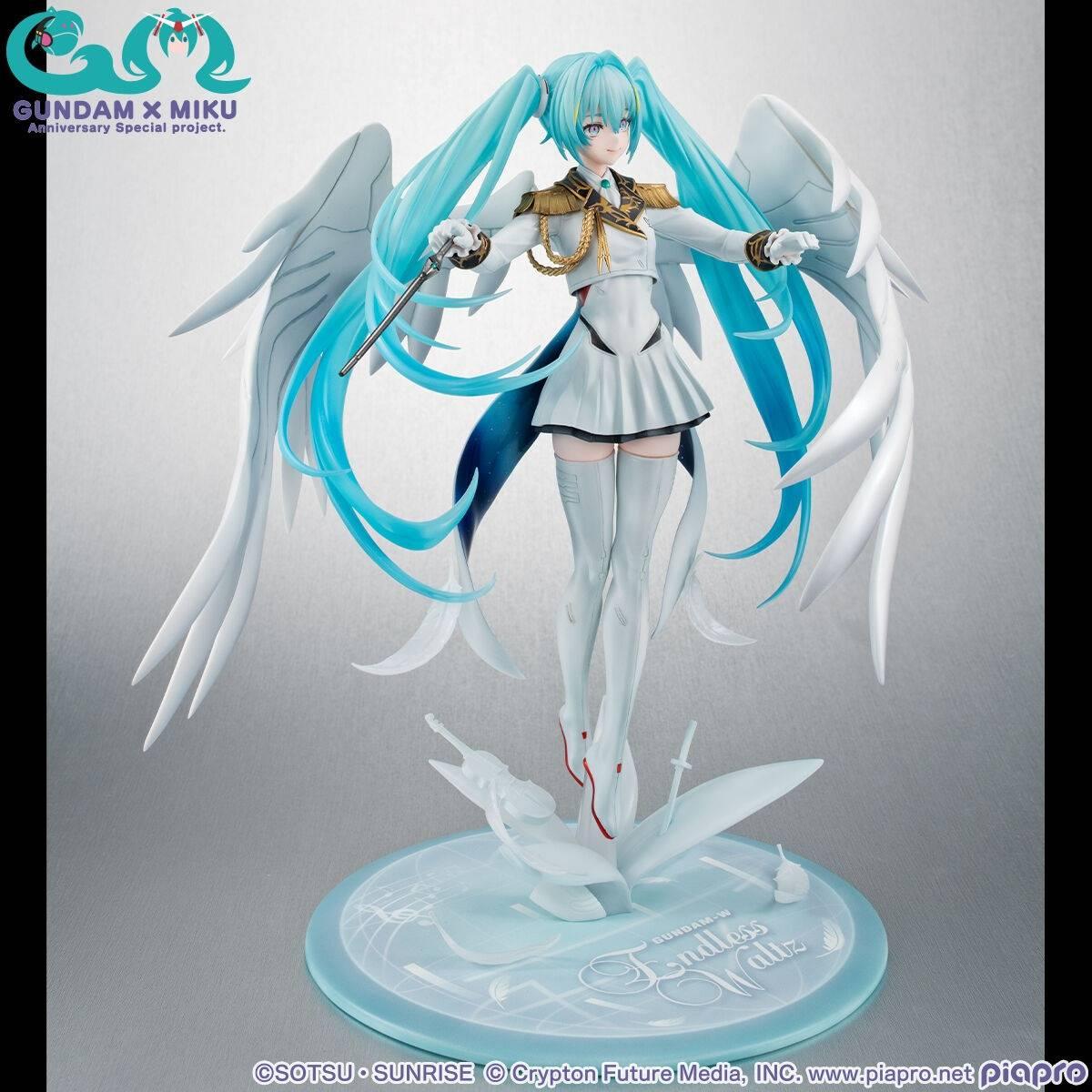 [MegaHouse] Lucrea Series: Mobile Suit Gundam x Hatsune Miku - Gundam Wing Endless Waltz Ver. (Limited Edition) (Pre-Order) - AnisoftPH