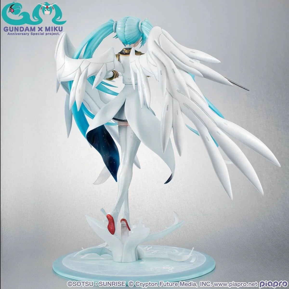 [MegaHouse] Lucrea Series: Mobile Suit Gundam x Hatsune Miku - Gundam Wing Endless Waltz Ver. (Limited Edition) (Pre-Order) - AnisoftPH