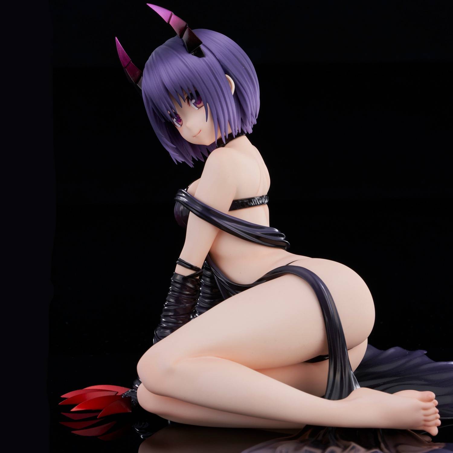 To Love-Ru Darkness: Haruna Sairenji - Darkness Ver. 1/6 Scale Figure (Renewal Package Edition | Limited + Bonus) | Union Creative (Pre-Order) Union Creative