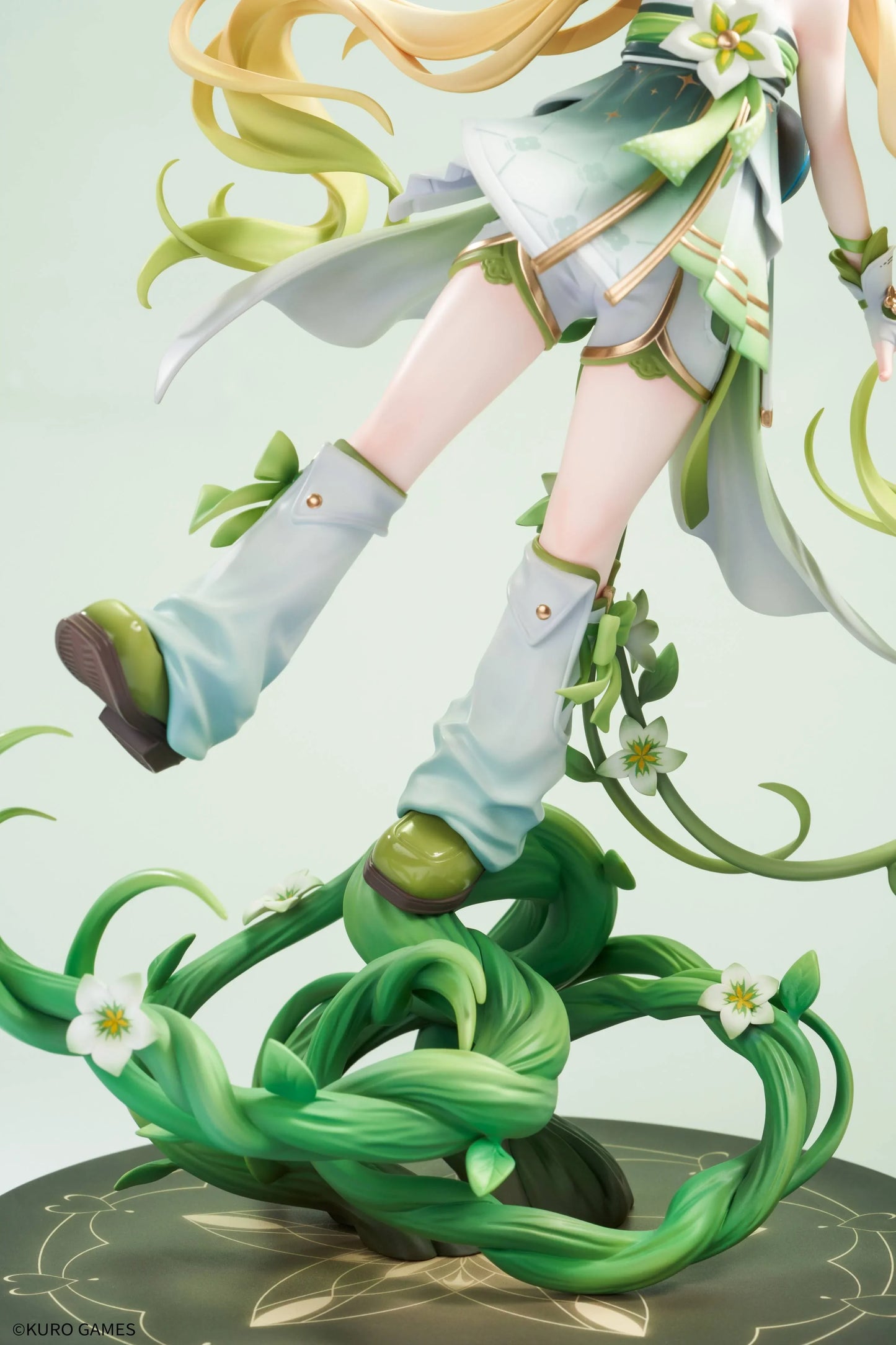 [Hobby Sakura] Wuthering Waves: Narushio's Verina (With Bonus) 1/7 (Pre-Order) Hobby Sakura